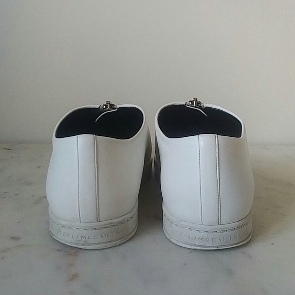 STELLA MCCARTNEY - white vegan medusa sneakers - Picture 6 of 9